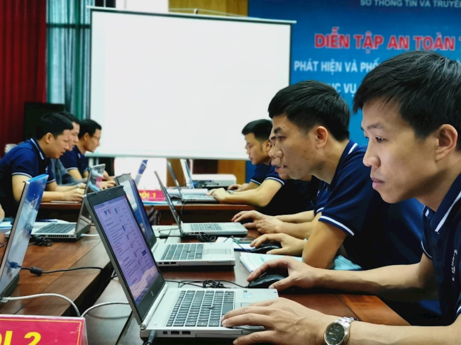 Tiêu chuẩn chức danh nghề nghiệp và xếp lương viên chức chuyên ngành công nghệ thông tin