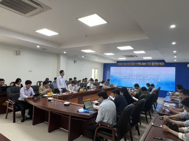 Bộ Thông tin và Truyền thông khảo sát dịch vụ công trực tuyến tại Quảng Ngãi