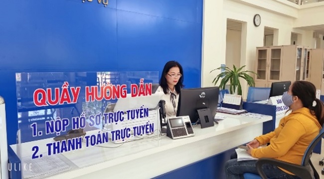 Quảng Ngãi: Không dùng tiền mặt khi giải quyết thủ tục hành chính